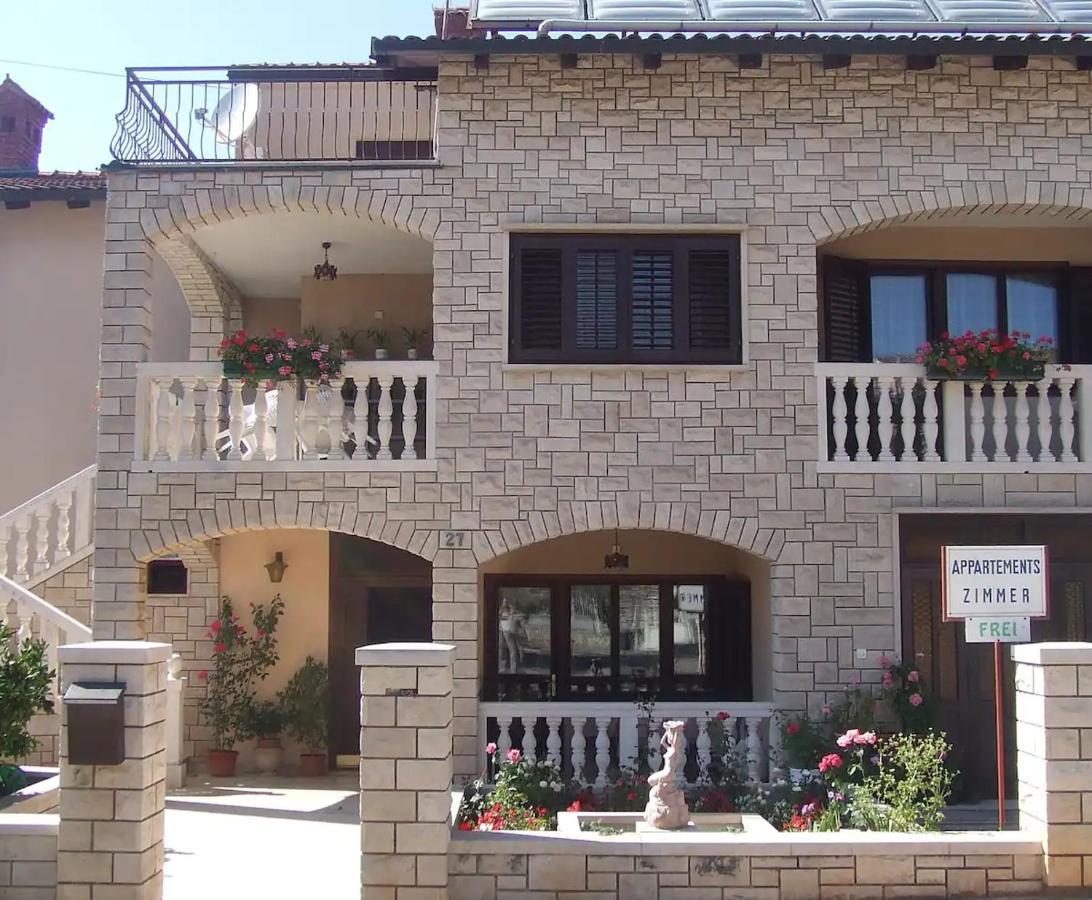 Apartments Konceta Poreč Eksteriør bilde